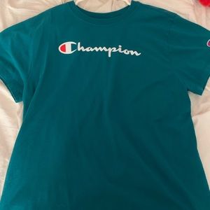 Champion T-shirt
